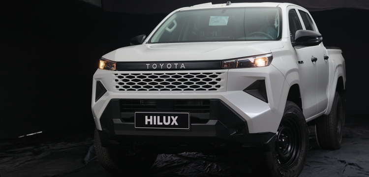 HILUX PRO 2.8 4X2 AT